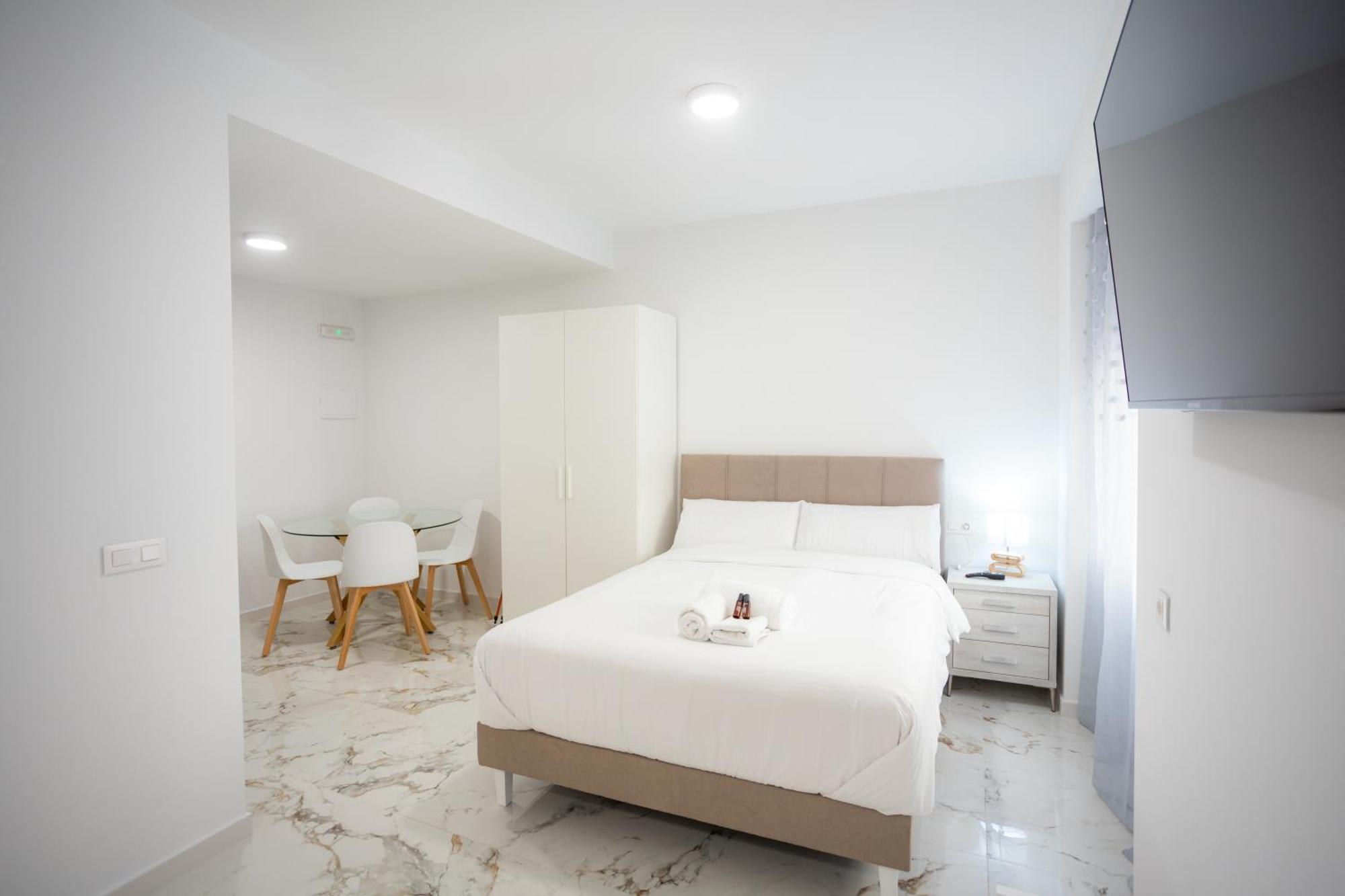 L&G Apartments Bahia Suite アリカンテ エクステリア 写真