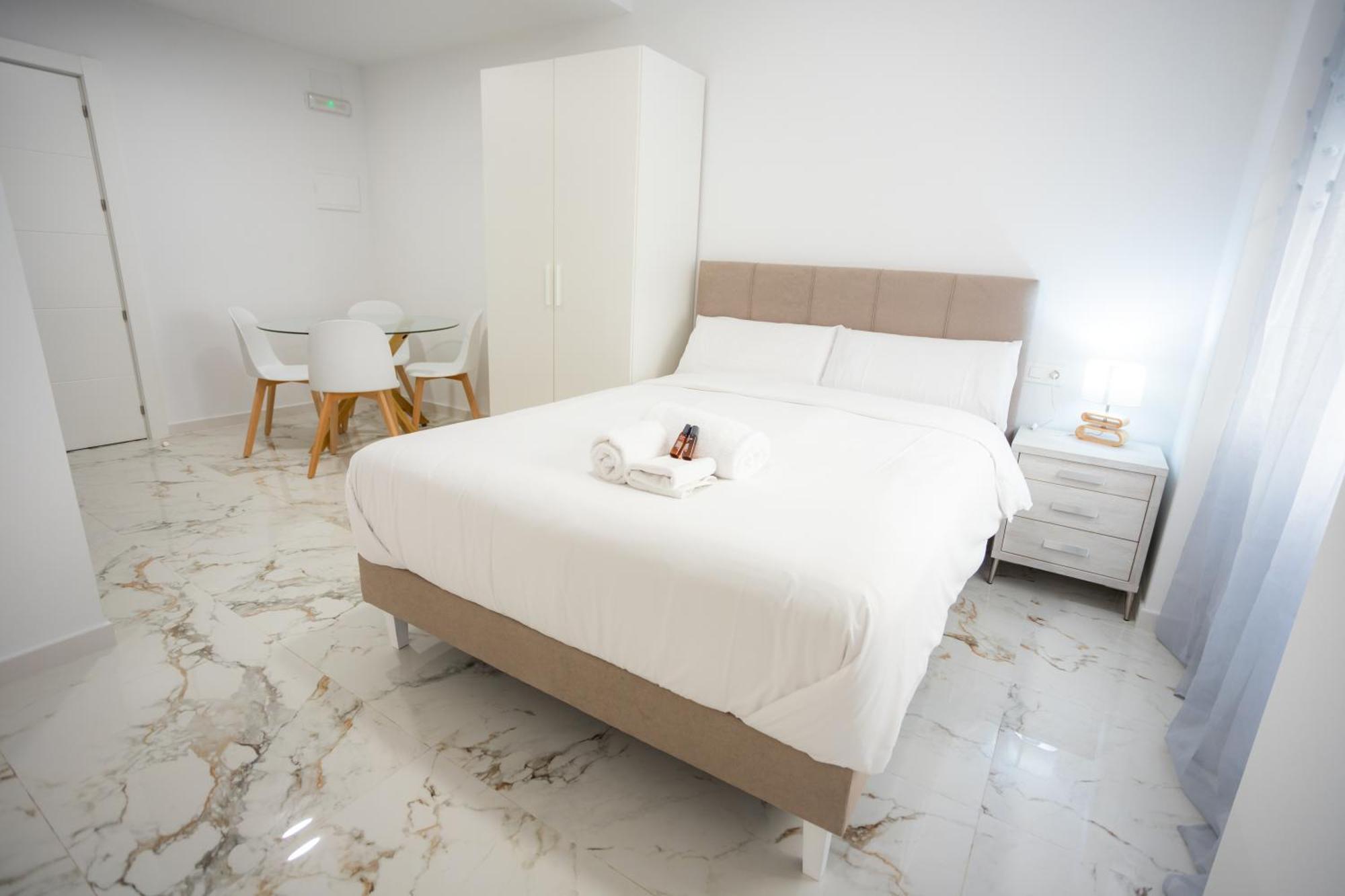 L&G Apartments Bahia Suite アリカンテ エクステリア 写真