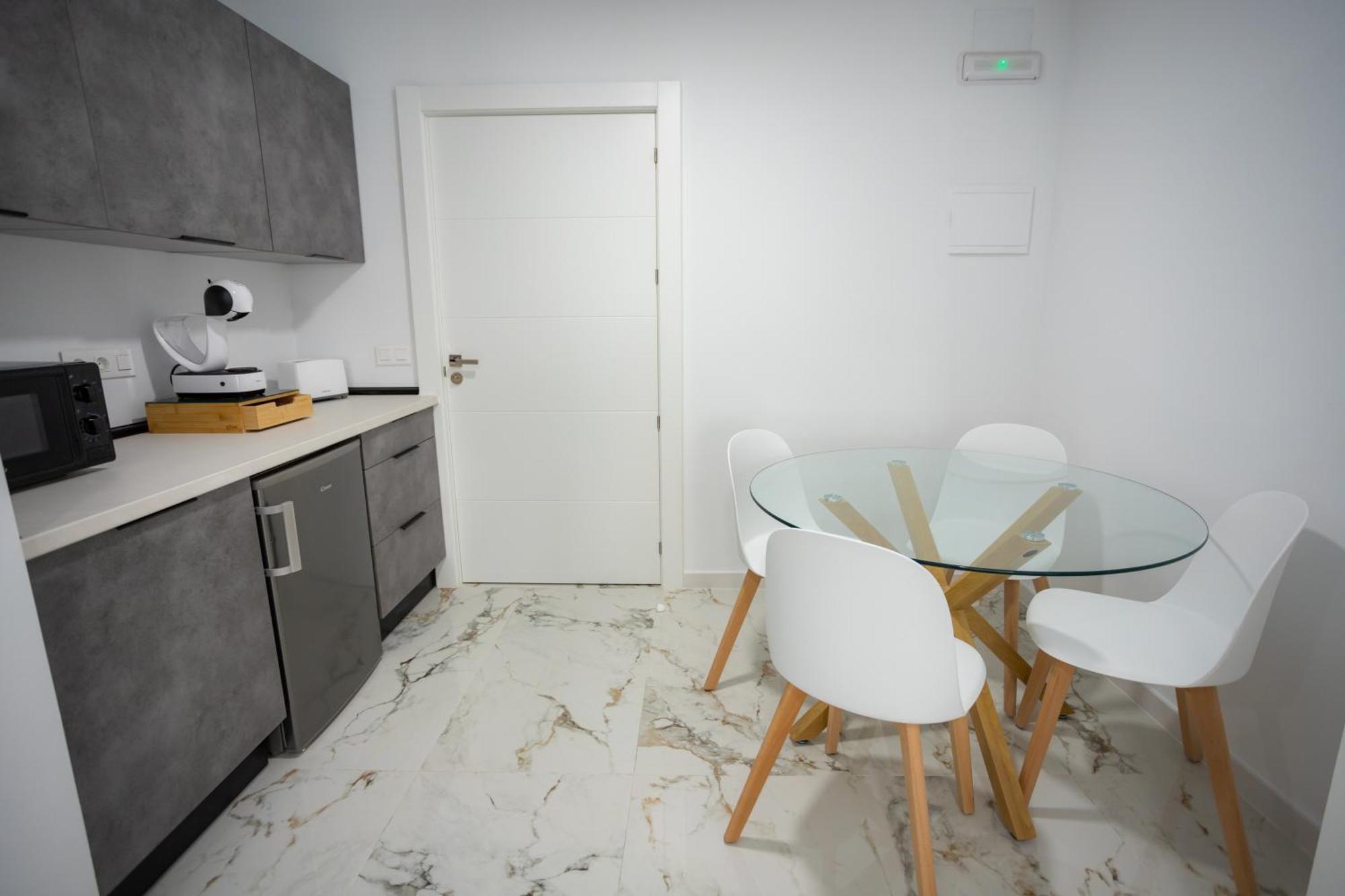 L&G Apartments Bahia Suite アリカンテ エクステリア 写真