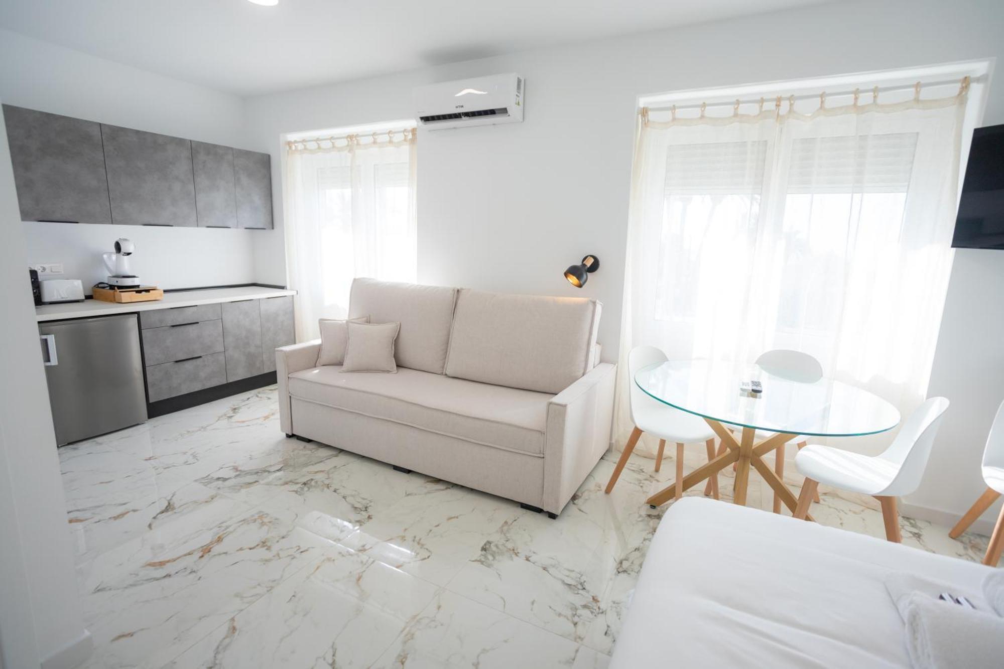 L&G Apartments Bahia Suite アリカンテ エクステリア 写真