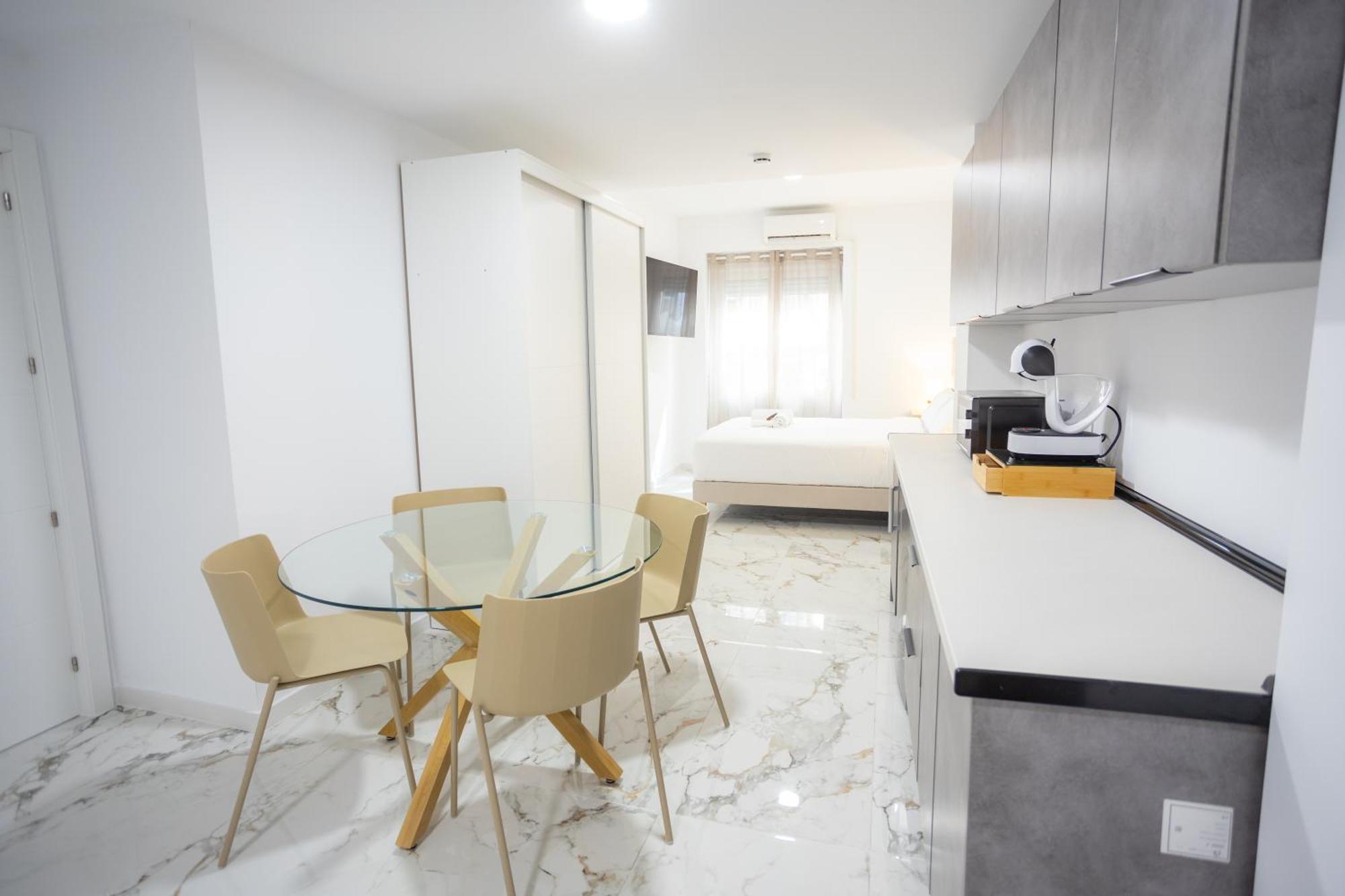 L&G Apartments Bahia Suite アリカンテ エクステリア 写真